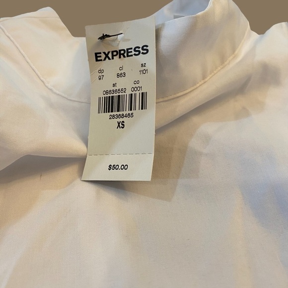 NWT Express Cropped Tie Waist Sleeveless Shoulder Pad Top, White, Size XS - Picture 11 of 14